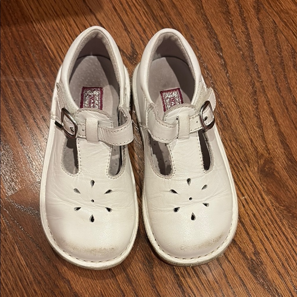 L’amour White Kids Dress Shoes